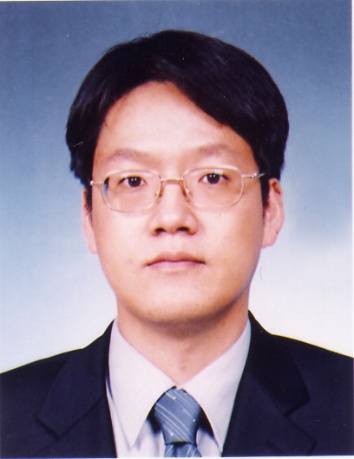 김휘 사진